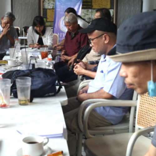 Forum Jurnalis HWPL Jakarta Doa Bersama untuk Lima Wartawan yang Hilang