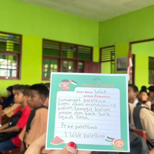 Para Pemuda Ajak Pelajar Ambon Jaga Al-Aqsha dari Jauh dengan Cara Ini