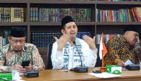 Ustaz Zaitun Rasmin Serukan Protes Damai terhadap Pelarangan Jilbab di Azerbaijan