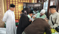 (Gambar) Aktifitas Sunatan Massal Masjid Al I'tisham Bogor