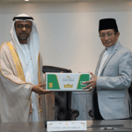 UEA Serahkan 30 Ton Kurma Ramadan ke Indonesia, Simbol Persaudaraan dan Solidaritas