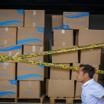 Sepuluh Sifat Negatif Para Penimbun