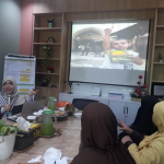 Aktifis Kulluna Maryam asal Al-Quds Sambangi Muslimah Wahdah Islamiyah