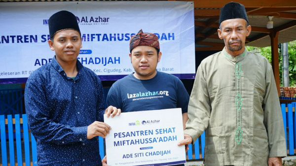 Sambut Hari Santri Nasional, LAZ Al Azhar Hadirkan MCK Baru untuk Ponpes Sehat  Miftahussa'adah