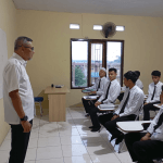 (Bergam)  Peserta LPK Wahdah Berdaya  Kedatangan Pejabat Senior  IJB Net