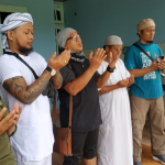 Forum Arimatea Bersama Artis Hijrah   Ke Lokasi Gempa Sulbar