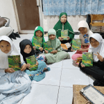 (Ummat TV Peduli) Mushaf Safa Kembali di Terima Santri Roudhotul Qur'an Cibata