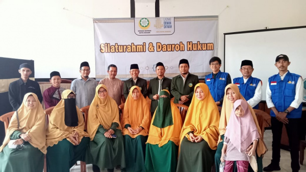 Dewan Da'wah Kota Bogor Gelar Silaturahmi dan Dauroh Hukum