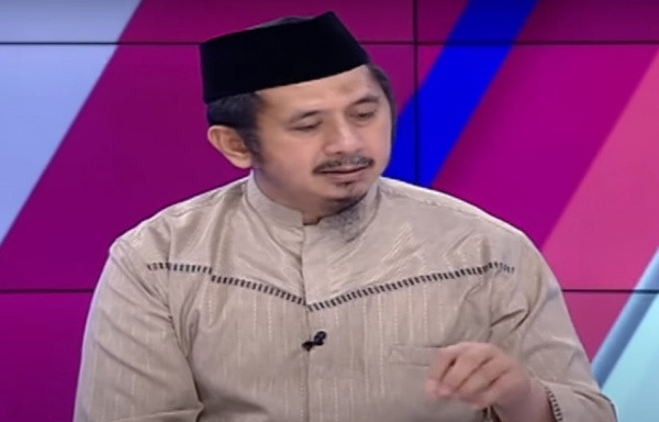(VIDEO) UZR : Hukum Shalat Jum'at di Tengah Pandemi Corona