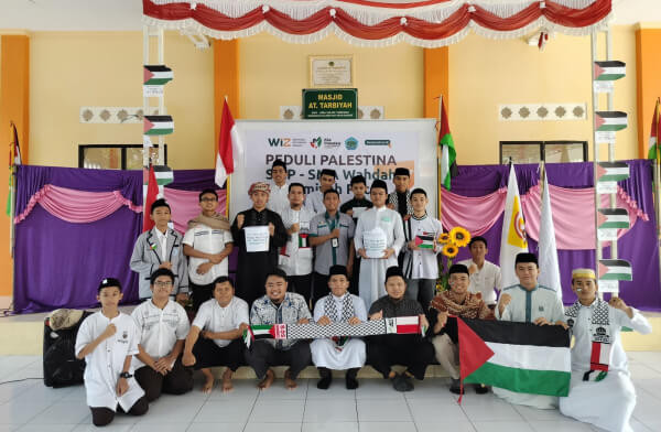 SMP-SMA Wahdah Islamiyah Bersama KITA Palestina Kumpulkan Donasi Buat Palestina