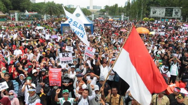 Ironi Guru Honorer dan Pemerintah Minim Empati