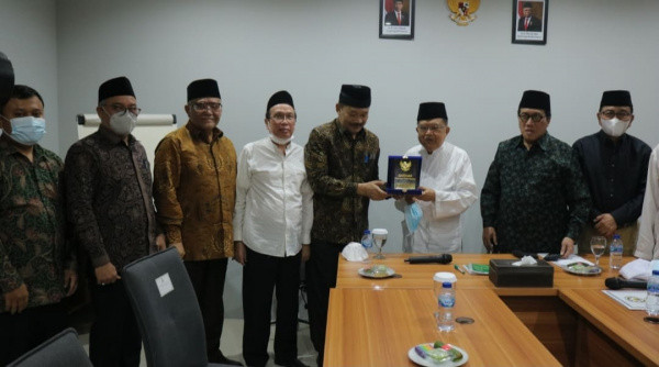 Tingkatkan Potensi Zakat Demi Kesejahteraan Umat, BAZNAS Sinergi dengan DMI