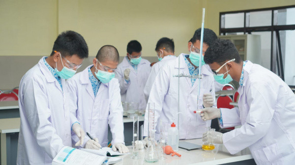 5 Santri Ar-Rohmah Tahfidz Juara Hidayatullah Festival 2021