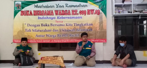Markaz Dakwah Wahdah Sawangan Depok, Bagikan Sembako sambil Buka Puasa Bersama