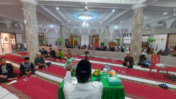 Kajian Offline Perdana, Muslimah Wahdah Sumbar Datangkan 100 Peserta Dalam Semarak Dzulhijjah 2022