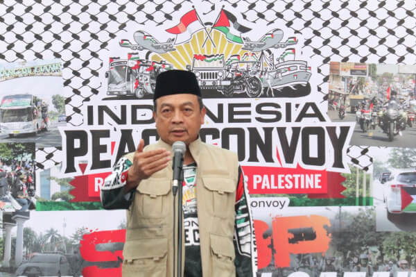 1 Tahun Genosida di Gaza, KH Bachtiar Nasir Lakukan Gaza Indonesia Peace Convoy 2024