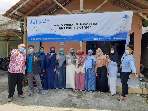 Cetak Kader Trainer, AR Learning Center Adakan Reuni Alumni Mancanegara