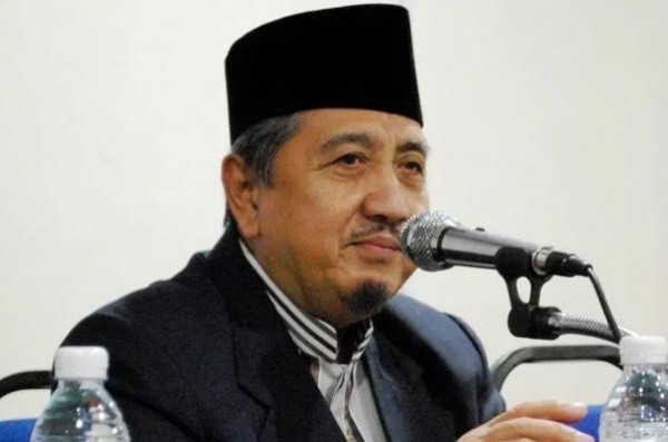 Innalillahi, Pimpinan Pondok Pesantren Gontor KH. Abdullah Syukri Zarkasyi Berpulang