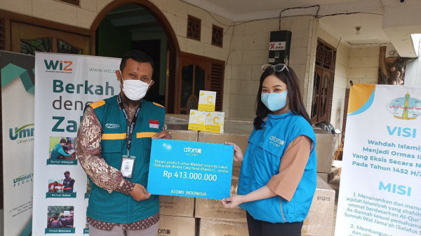 Atomy Indonesia Serahkan Ribuan Box Vitamin ke WIZ  Untuk di Salurkan