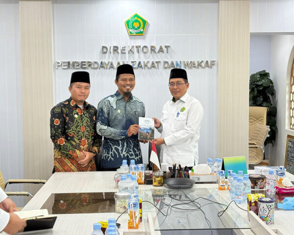 Laznas Dewan Dakwah Silaturrahim ke Kemenag RI, Bahas Penguatan Zakat dan Wakaf Produktif