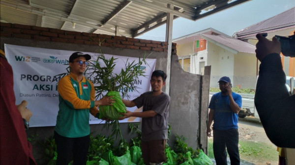 Departemen KLH Lakukan Aksi Penanaman Pohon