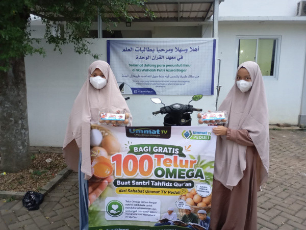 (Ummat TV Peduli) Gerakan 100 Pesantren, dan 10.000 Butir Telur OMEGA: Mari Hadirkan Gizi Terbaik untuk Para Santri
