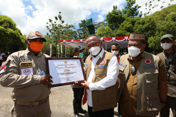 BNPB Berikan Penghargaan Kepada 44 Komunitas Peduli Sungai Provinsi Maluku