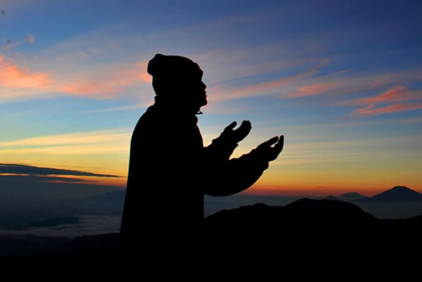 Prof. Veni Hadju  : KEMULIAAN