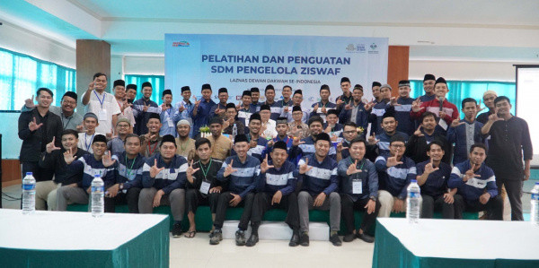 LAZNAS Dewan Dakwah Berikan Pelatihan dan Penguatan SDM bersama Seluruh Perwakilan di Indonesia