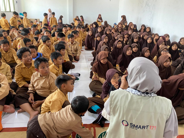 Para Pemuda Ajak Pelajar Ambon Jaga Al-Aqsha dari Jauh dengan Cara Ini