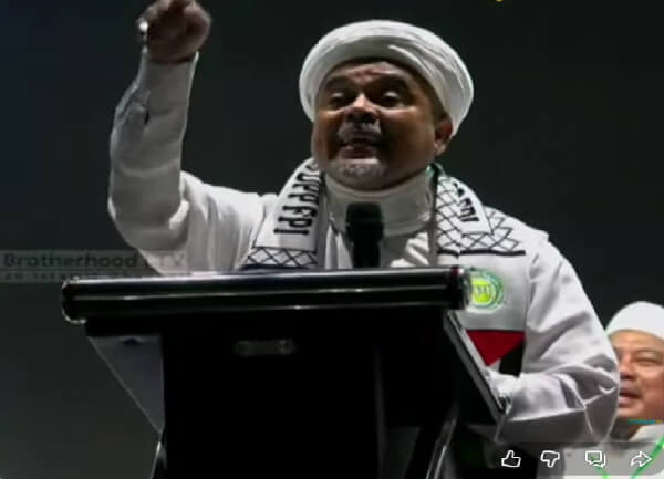 Habib Rizieq Serukan Kembali ke Iman dan Takwa di Reuni 212
