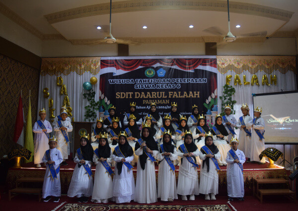 29 Siswa SDIT Daarul Falaah Pariaman Diwisuda, Hafal hingga 3 Juz, Wali Kota dan Ketua DPRD Hadir