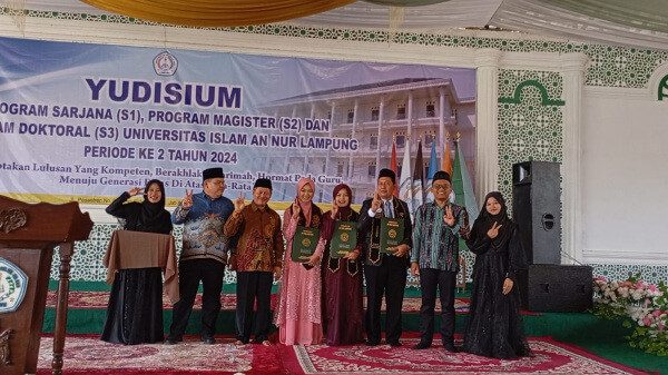 12 Doktor Baru Lulusan Program Studi Manajemen Pendidikan Islam Uninur Lampung