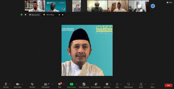 Ustadz Zaitun : Jumlah Kita Hampir Mendekati Dua Milyar, Jangan Mengeluh !