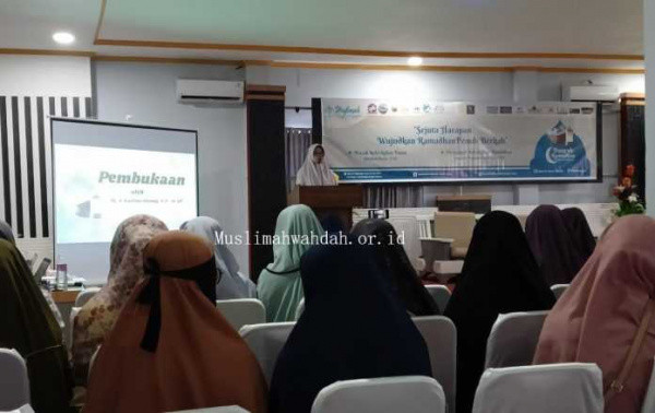 Dihadiri 739 Peserta, Wakil Bupati Sinjai Apresiasi Daurah Ramadhan Muslimah Wahdah