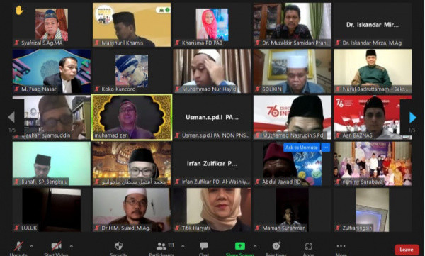 Webinar PDPAB MUI: Pendidikan Karakter Bangsa Benteng Dampak Negatif Medsos