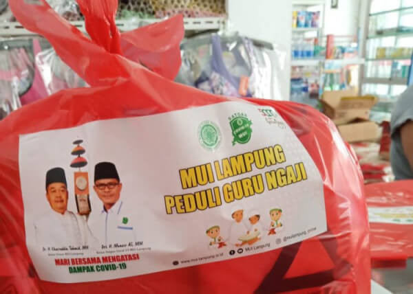 MUI Lampung Mulai Distribusikan 5.000 Paket Sembako untuk Guru Ngaji